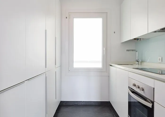 Earra - Elizalde, En Centro 1 Minuto De La Playa * Зараутц