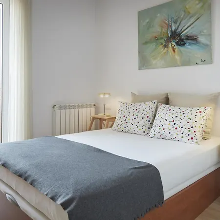 Apartamento Earra - Elizalde, En Centro 1 Minuto De La Playa *